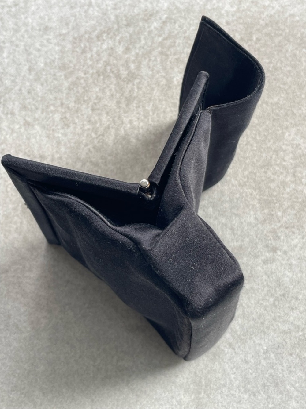 Barney’s New York Black Satin Fold Over Clutch With Marquisette Clasp NWOT - Picture 11 of 14